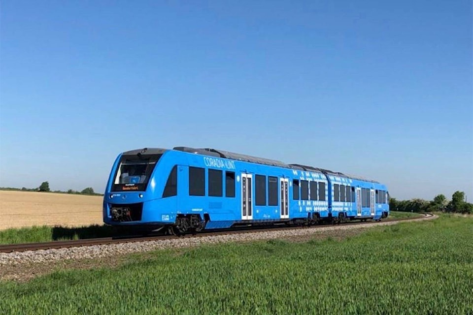 33568577_web1_230817-SUL-HydrogenTrains-train_1