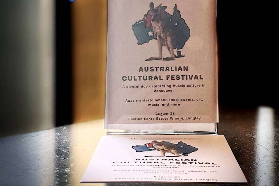 33647769_web1_230818-LAT-HC-FestinaAussieFest-._1