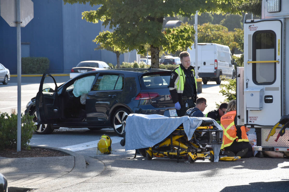 33650786_web1_230818-LAT-RH-MotorcycleCrash-Curtis_3