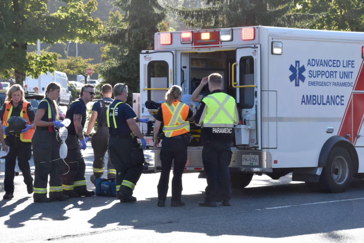 33650786_web1_230818-LAT-RH-MotorcycleCrash-Curtis_4