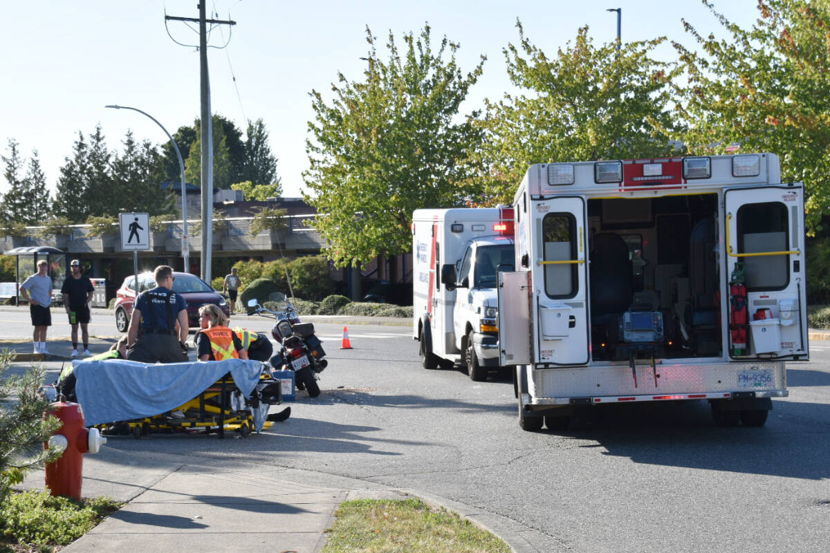 33650786_web1_230818-LAT-RH-MotorcycleCrash-Curtis_5