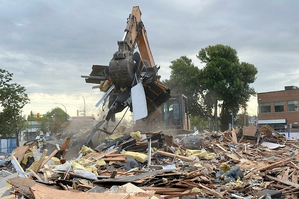 A one-storey commercial building at the entrance to the one-way on Fraser Highway in 91ԭ City has come down. A development permit application by the owner is expected later in the year. (Heather Colpitts/91ԭ Advance Times)