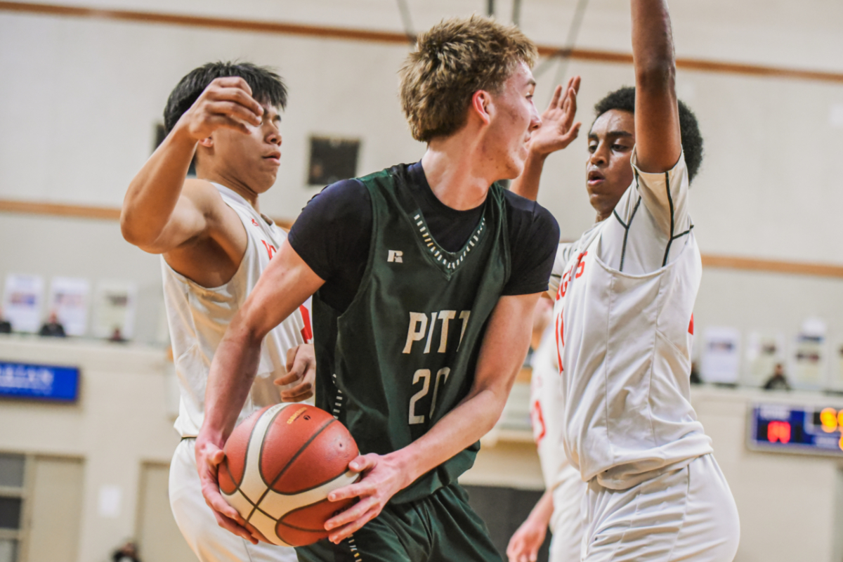 Provincial basketball championships elude Ridge Meadows teams