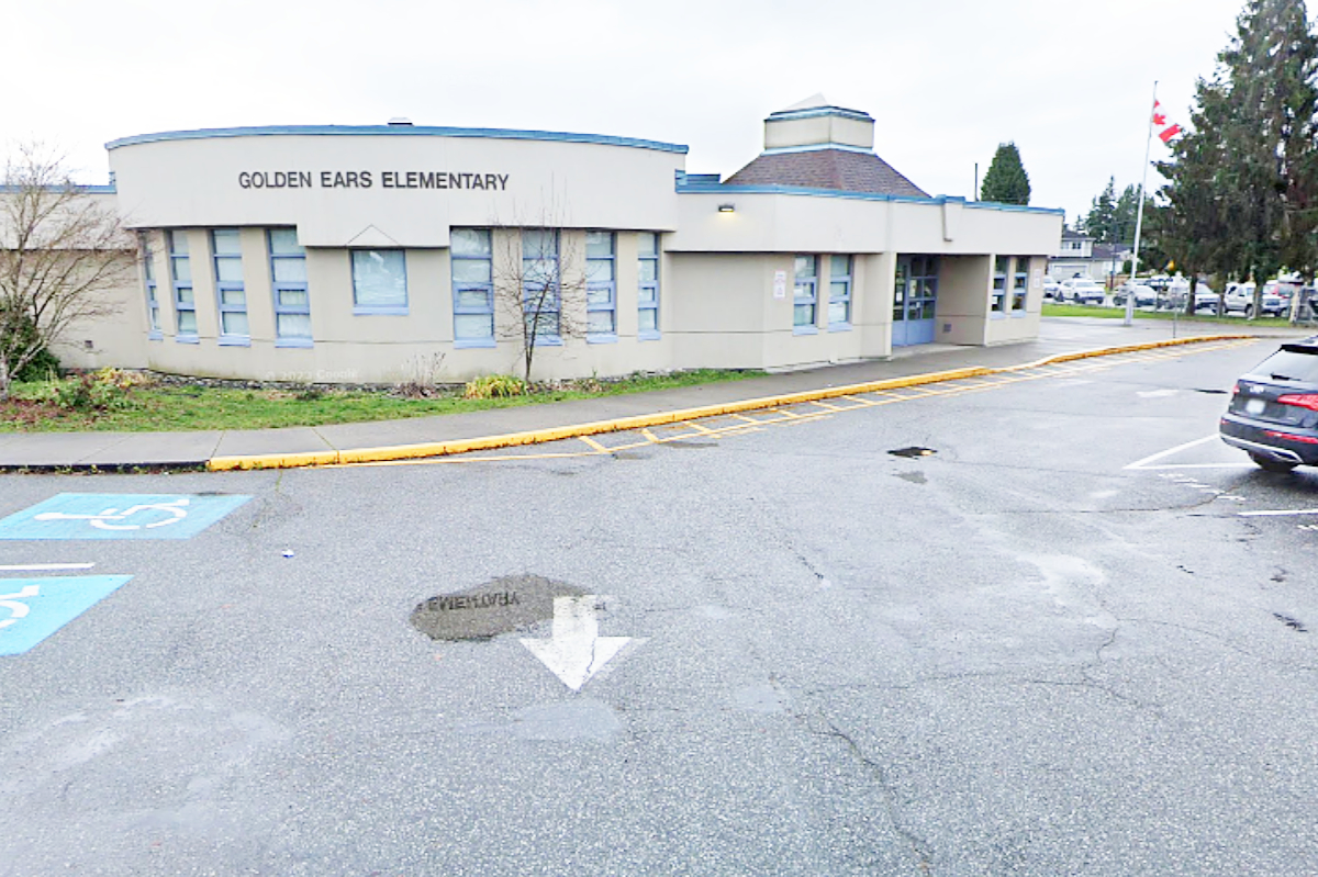 Child and vehicle collide outside elementary school in Maple Ridge
