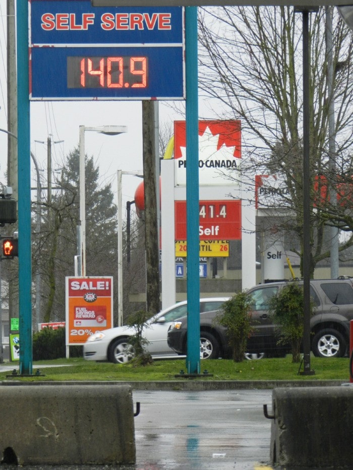 3222mapleridgegasprices203-DTR.web