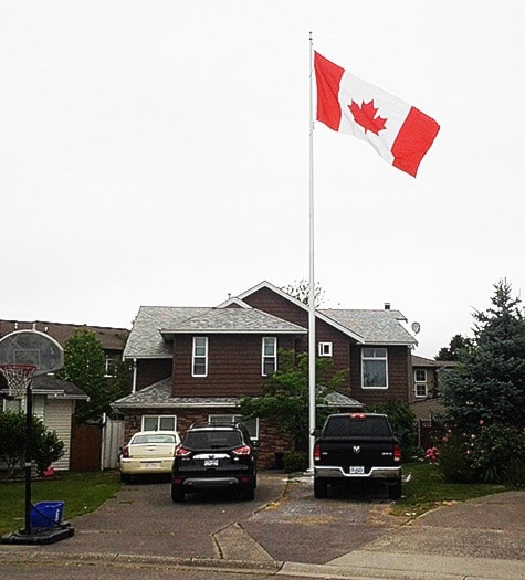 49642mapleridgeCanadian.flag