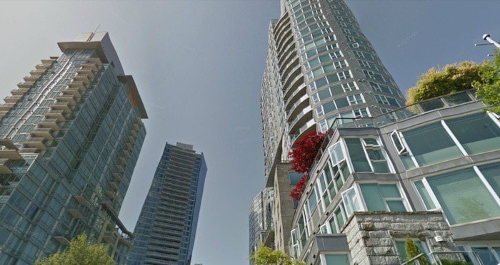 55869burnabyCondotowersinCoalHarbour-7web