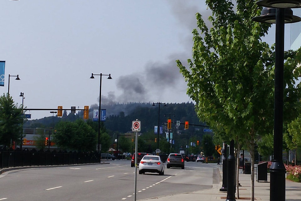 12952675_web1_Coquitlam-fire