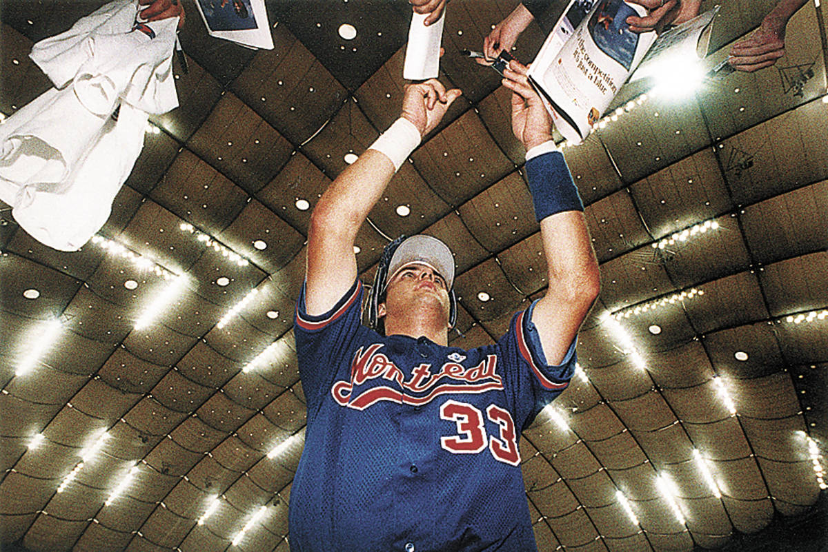 larry walker montreal expos jersey