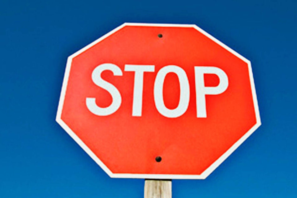 25170117_web1_stop-sign