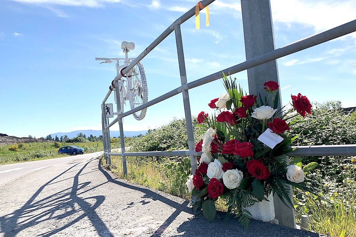 25317511_web1_210528-MRN-CF-cyclist-killed-memorial_1