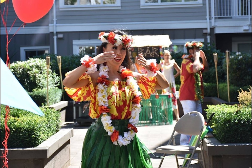 Residents of Revera Sunwood Retirement Community were treated to a Hawaiian luau by Paul Latta Dancers & Co. (Colleen Flanagan/The News)