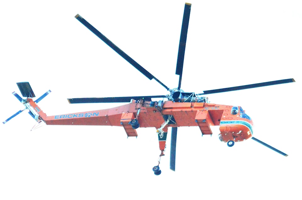 26751149_web1_211007-MRN-CF-Ericson-helicopter-spotted-Maple-Ridge_2