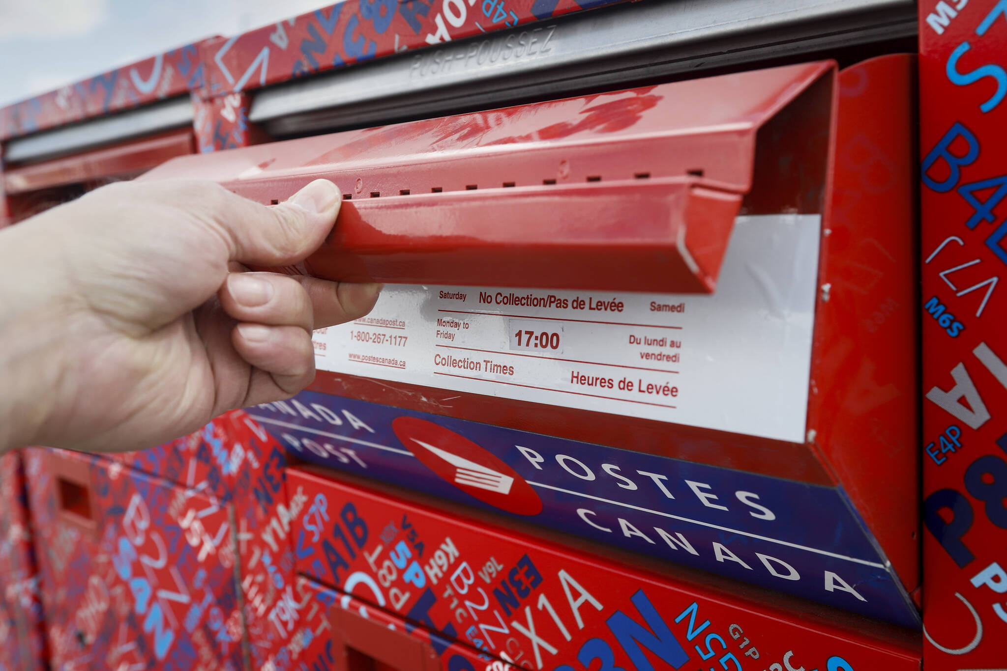 Canada shop post boxes