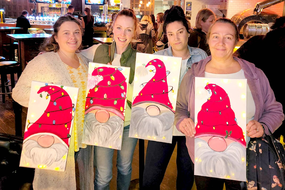 31120864_web1_221124-MRN-BT-HammondPaintNight_1