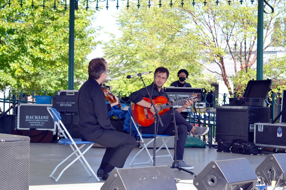 Nader Kahledi and his violinist were the starting act on the first day of the Music Talks festival. (Brandon Tucker/The News)