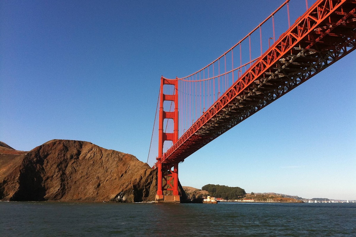 Contractor: Golden Gate Bridge suicide net will cost $400M - Maple  Ridge-Pitt Meadows News