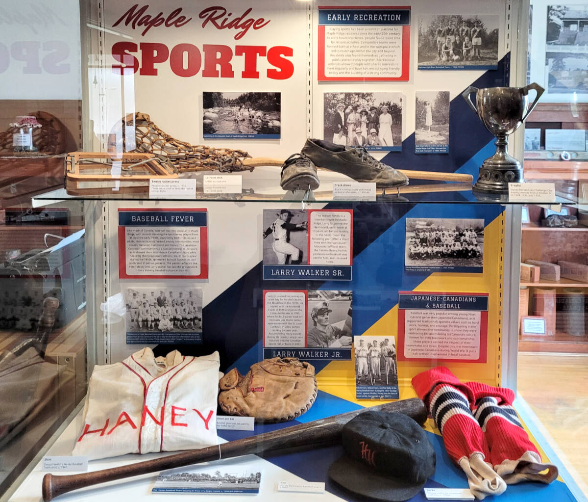 32188803_web1_230320-MRN-RH-SportsHistoryExhibit-MRMuseum_5