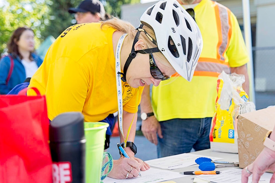 Participants register before the 20th annual Ridge Meadows Hospital Foundation Fund Run. (Scott White / Shinobi Creative Productions/Special to The News)