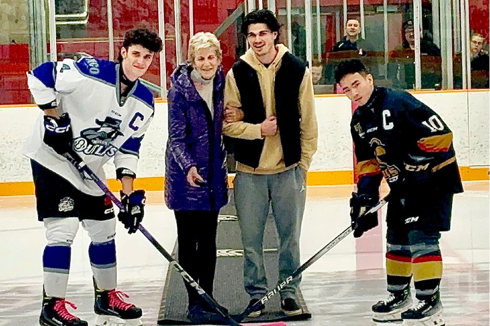 pinkattherink