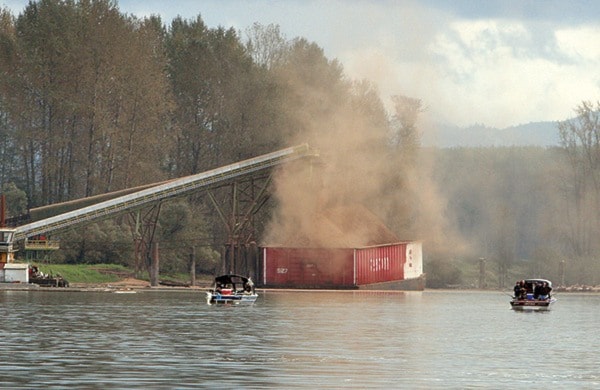 Mission is lifting its ban on barge loading along the Fraser River.