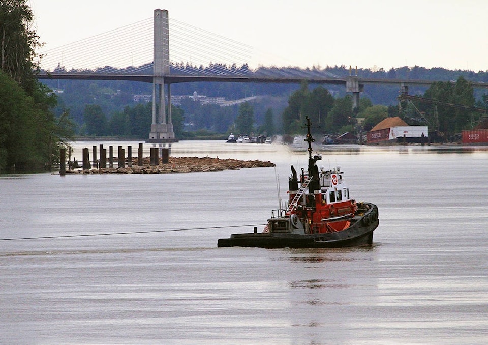 web1_170601-MRN-M-fraser-river-1c