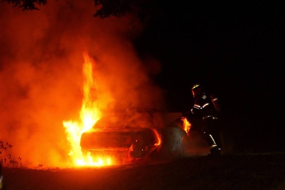 8266867_web1_170827-BPD-M-20170827-Car-fire_2