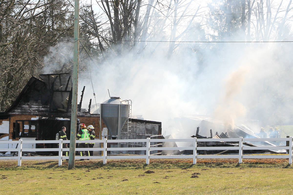 10974385_web1_Ross-Road-barn-fire2