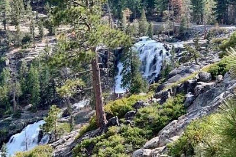 17104843_web1_190601-BPD-M-Woman-California-waterfall-death