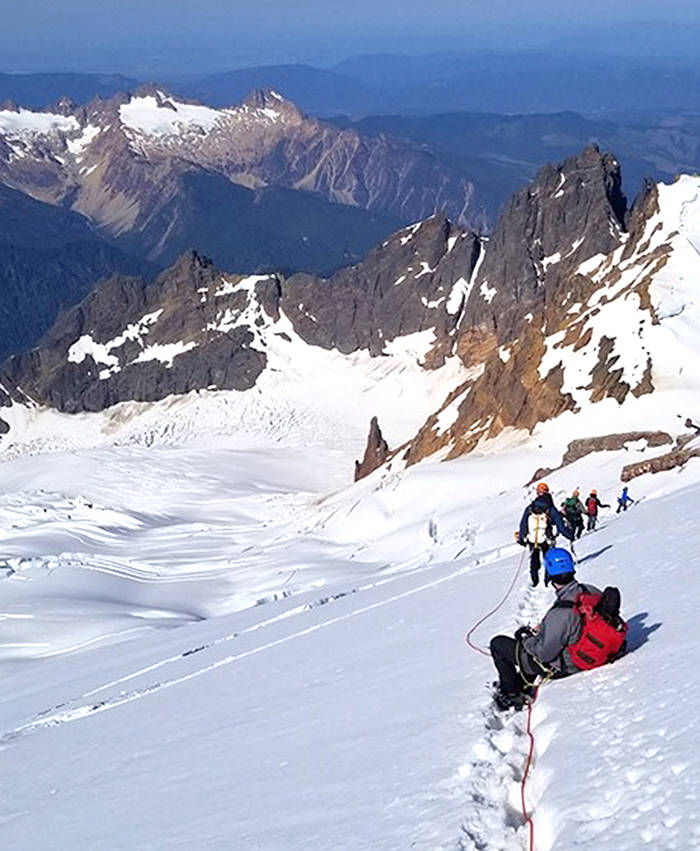 17794930_web1_Mt.-Baker-climb2-WEB