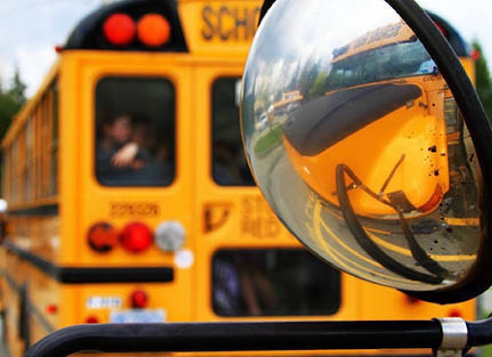 20120574_web1_200113-MRN-M-school.bus.w