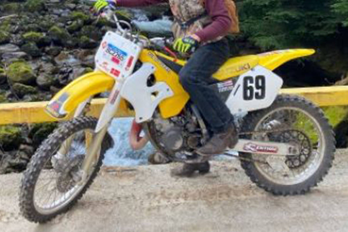 23310914_web1_201112-LAT-StolenDirtBike