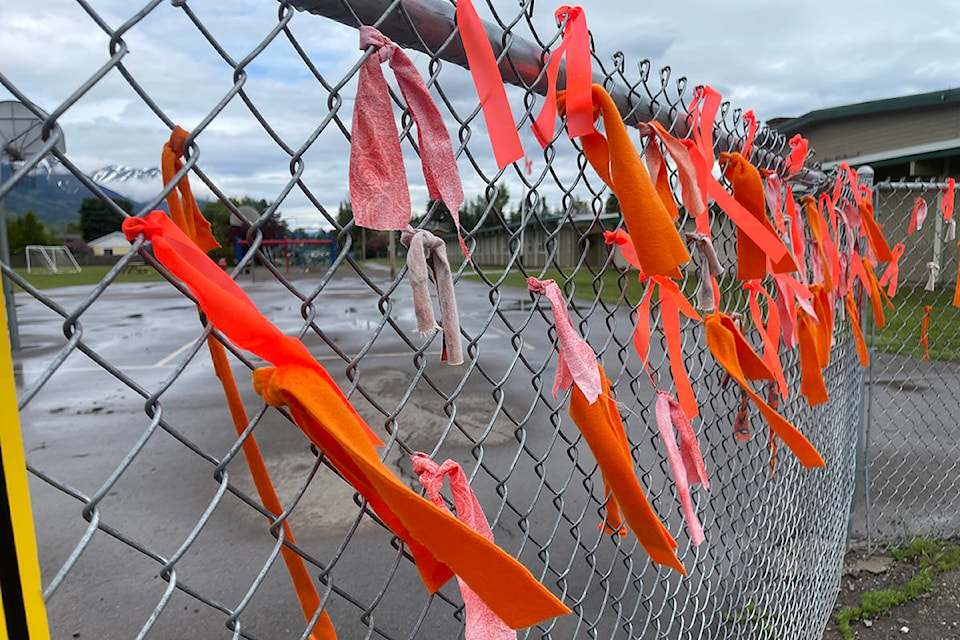 25373959_web1_210610-SIN-smithers-mourns-kamloops-residiential-school-discovery-bovill-square_3