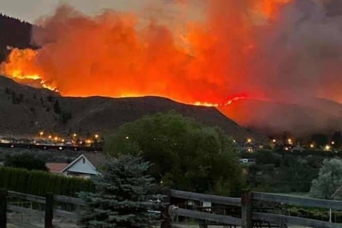 Wildfire burning in Kamloops on July 2, 2021. (Kelsey Abraham/Contributed to Black Press Media)