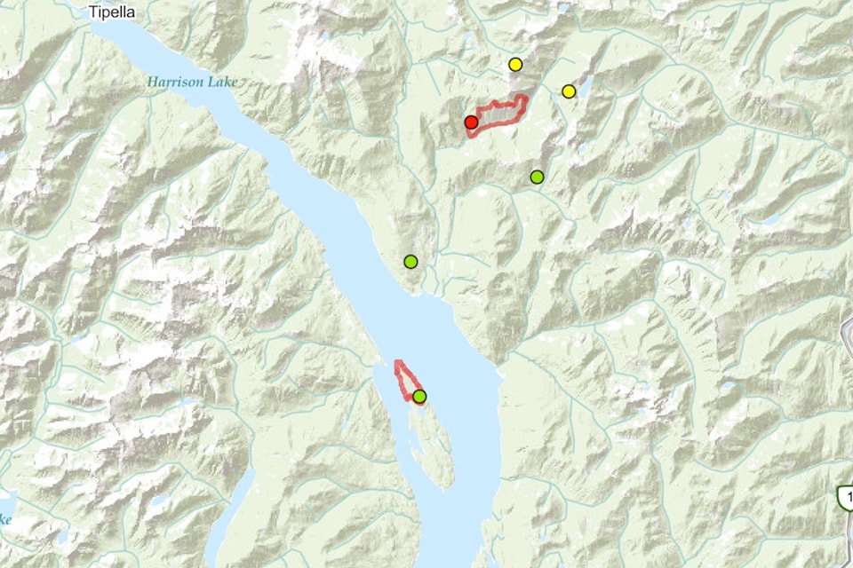 26215148_web1_210827-AHO-Wildfire-update-wildfire-dupate-yay_1