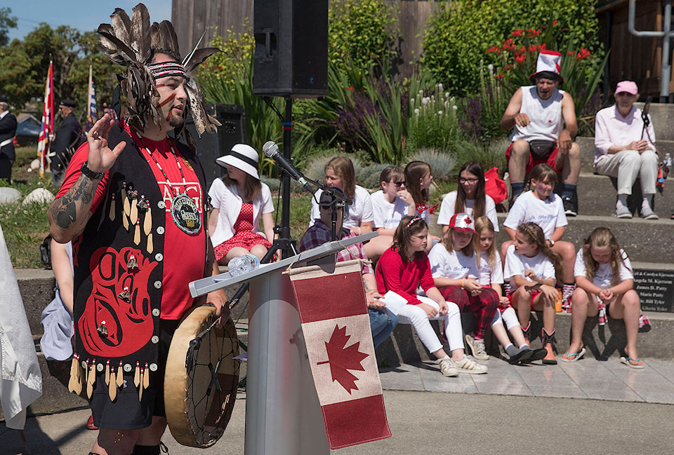 29404021_web1_220617-MCR-canadaday-file_1