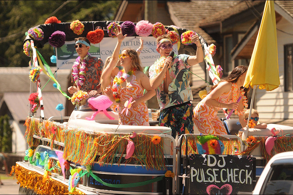 The 2022 Cultus Lake Day parade rolls along 1st Avenue on Saturday, June 25, 2022. (Jenna Hauck/ Chilliwack Progress)