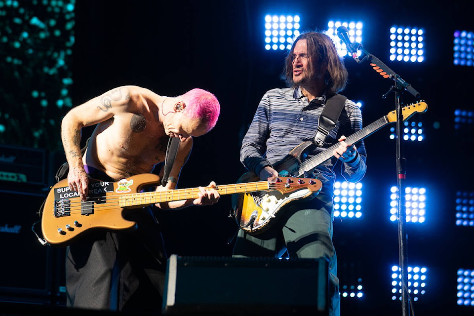 32267694_web1_230330-SUL-ChiliPeppers-MAIN_1