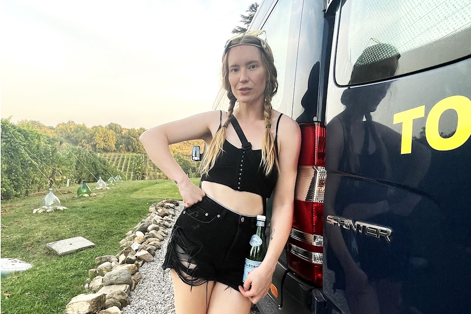 skye-wallace-on-tour-photo-mick-hutchinson-cropped