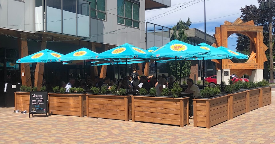 voracious-saxe-pointe-public-house