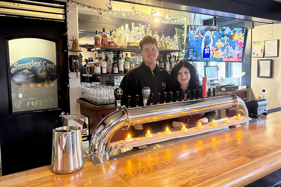 behindbars-bartender-joe-clarke-and-general-manager-tara-mchugh