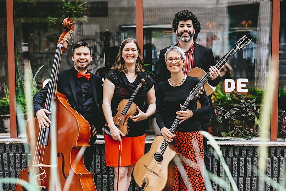 christine-tassan-and-her-band-photo-tassan