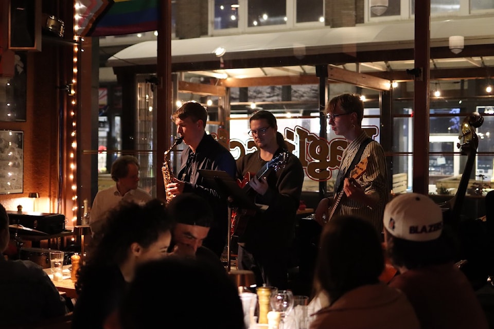 The bands at Pagliacci’s are a fixture of a special restaurant.