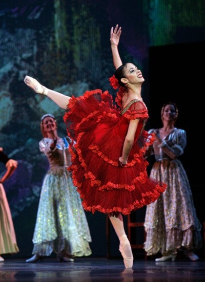 Anette Delgado in Ballet Nacional de Cuba's production of Don Quijote