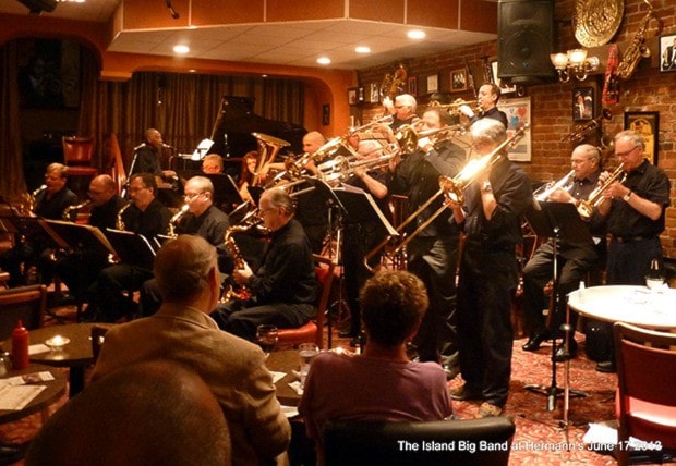 3547saanichBigBand-IslandBigBand-Hermann-sJazzClub2013