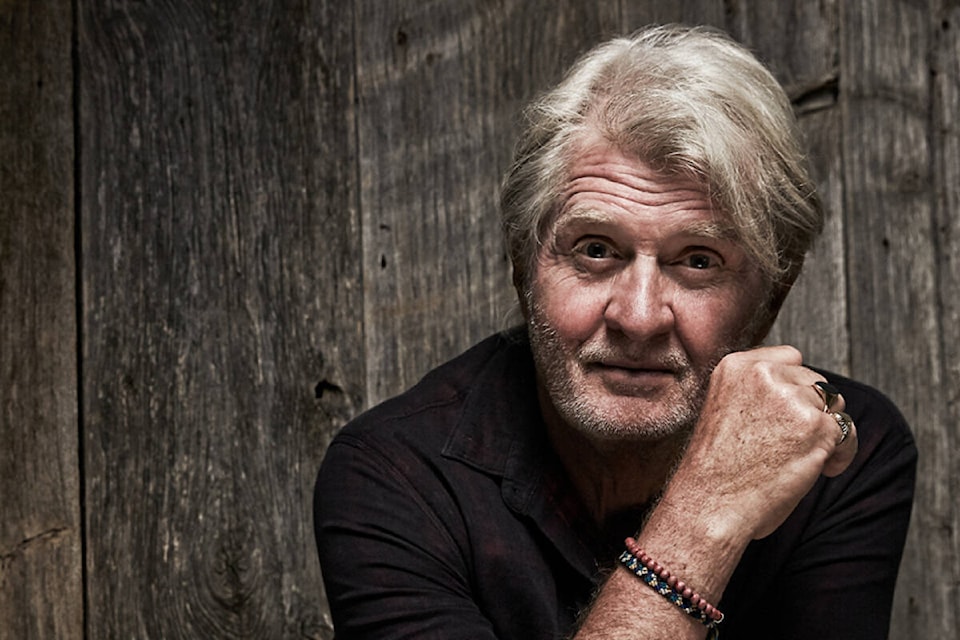 34266441_web1_231019-MMA-TomCochrane-tom_1