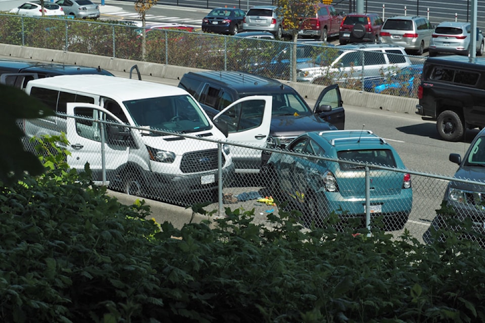 180510-nbu-policeshooting2_-_p5080598_720