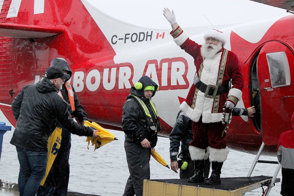 santa2web1_231213-nbu-santa-fly-in-2023-2_1