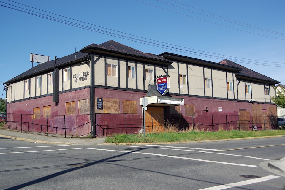 The owner of the Jolly Miner Hotel at the corner of Haliburton and Needham streets has been ordered by the city to make the structure safe or tear it down. 