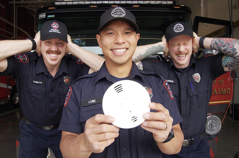 241003-nbu-smoke-alarms-imgp9178